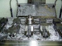 CNC_Bearbeitungszentrum_2_200x150